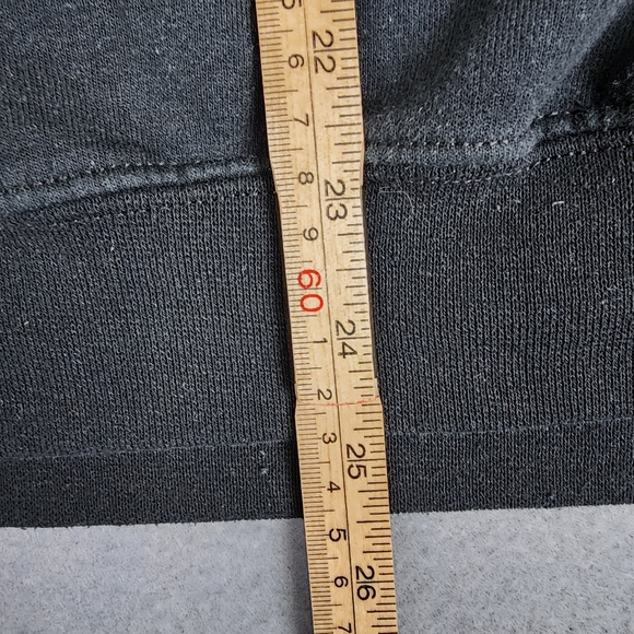 Ariana Grande 2017 Dangerous Woman Tour Crew Neck Sweatshirt Unisex Size Medium - Picture 7 of 9